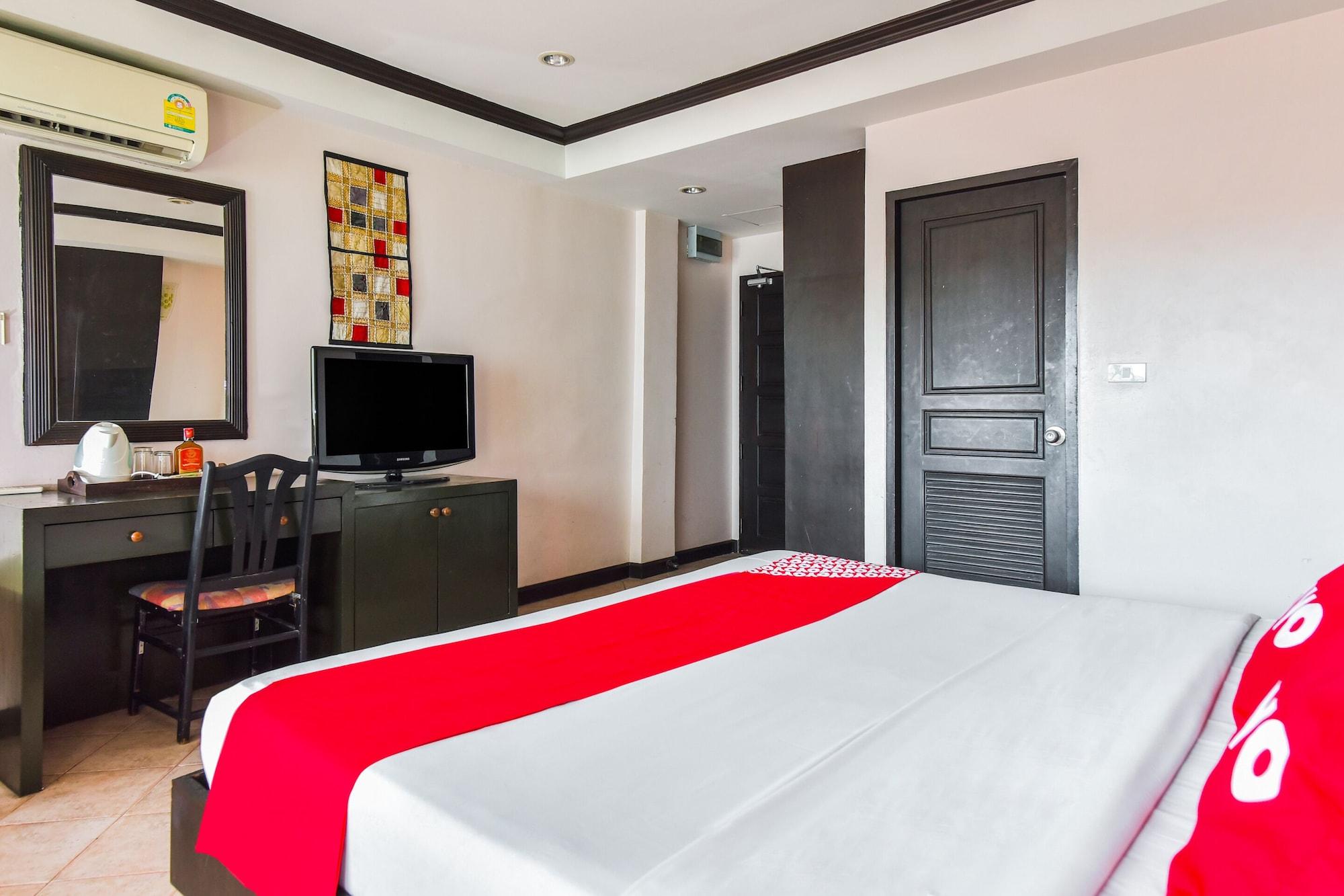 Oyo 447 Royal Express Hua Hin Hotel Exterior photo