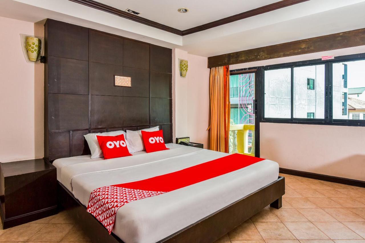 Oyo 447 Royal Express Hua Hin Hotel Exterior photo